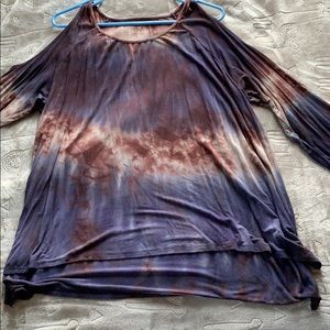 AE Cold Shoulder long sleeve